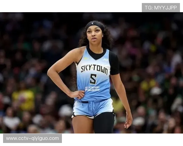 芝加哥天空赛季10胜34负，安吉尔·里斯呼吁球队引进强援