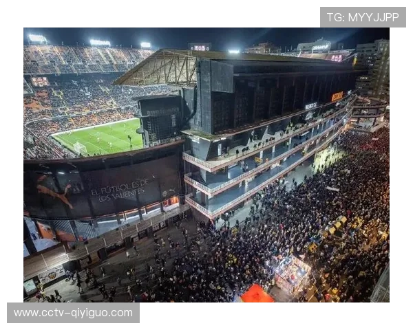 西班牙足协调查种族歧视事件，涉事俱乐部面临扣分处罚